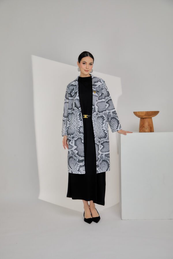 Velena blazer (CLEARANCE STOK)