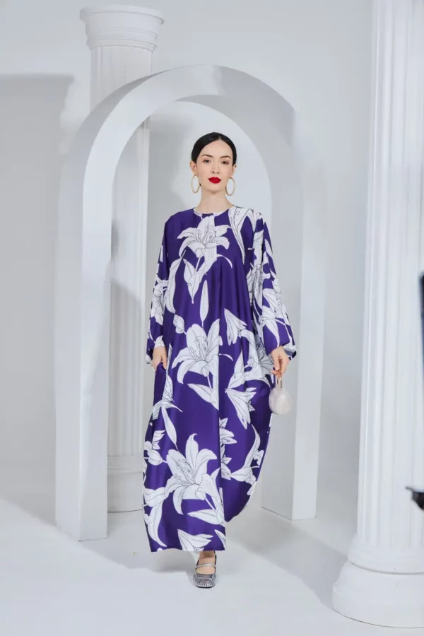 Caftan Lily